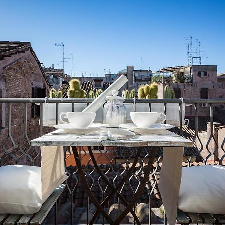 Campo Dei Fiori Luxury With Balcony Apartment Rome Luaran gambar